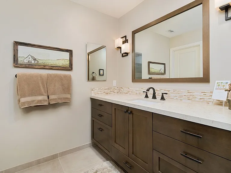 16915 Dominican Dr — Photo 11