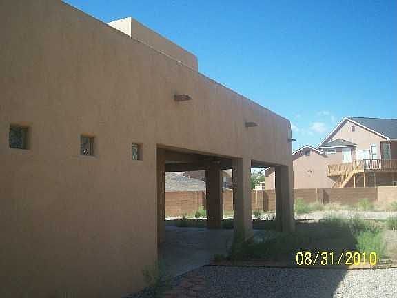 4th image of 9813 Bruce Ct NW