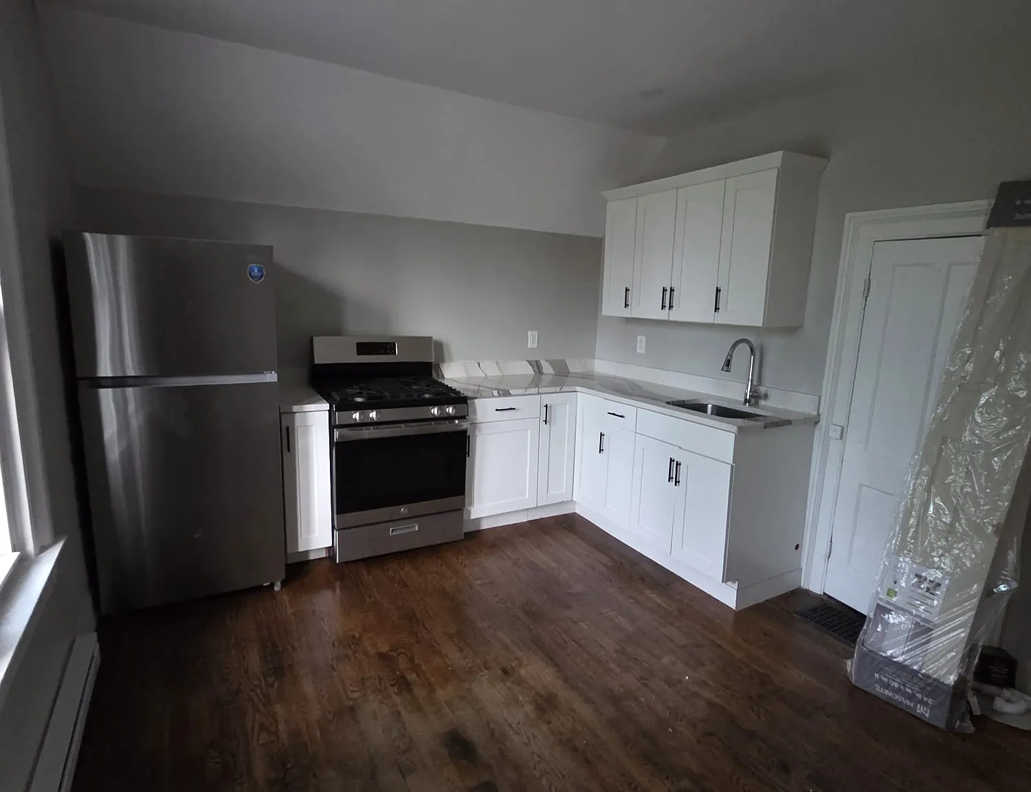1 bed, $1,700 — Photo 2