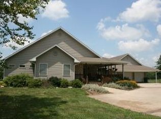 11995 N Route E, Harrisburg, MO 65256