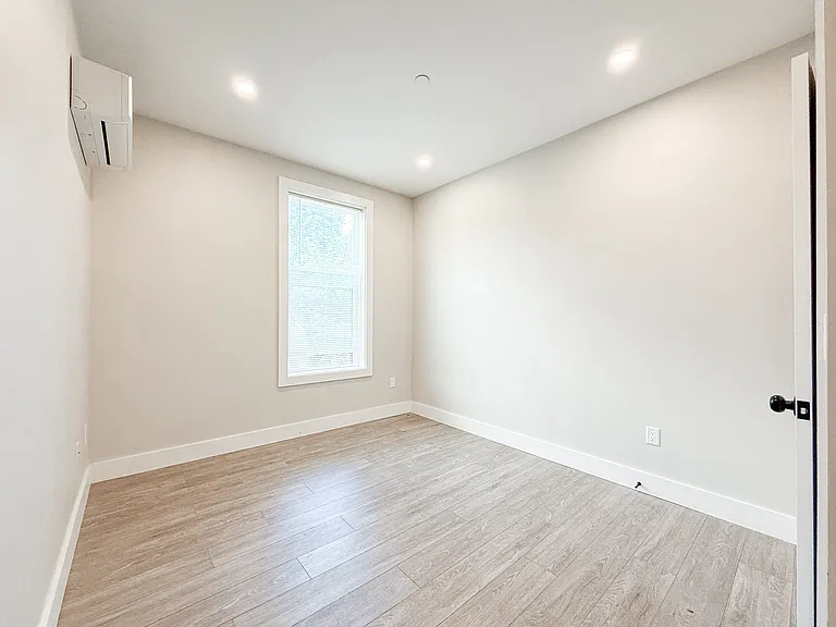 58 River St #3 — Photo 7