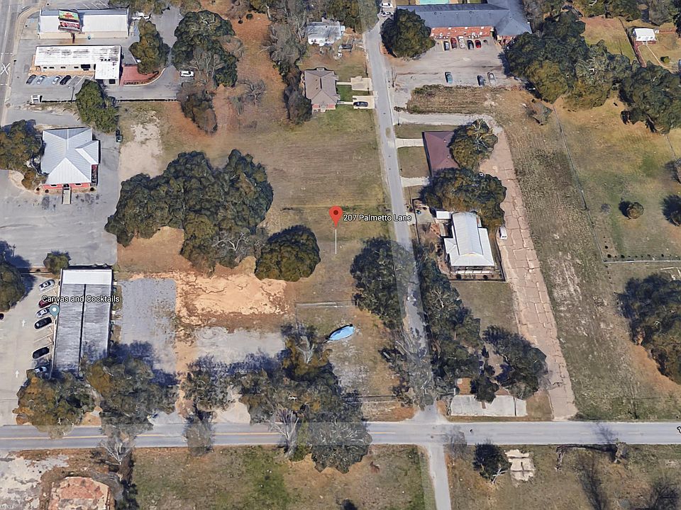 1st image of 207 Palmetto Ln