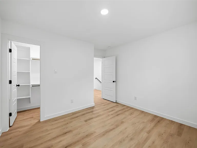 7946 Fields St #B — Photo 14