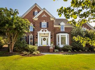 326 Sardis Pointe Rd, Charlotte, NC 28105