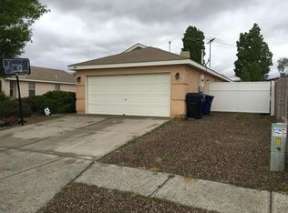 1605 Corriz Dr SW, Albuquerque, NM 87121