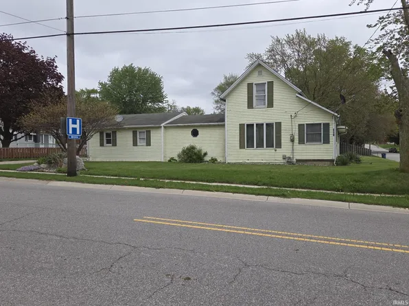 1004 N Center St, Bremen, IN 46506