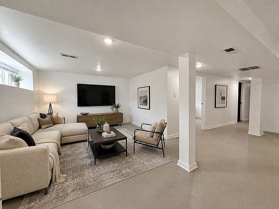 2nd image of 3540 W Carroll Ave #Basement