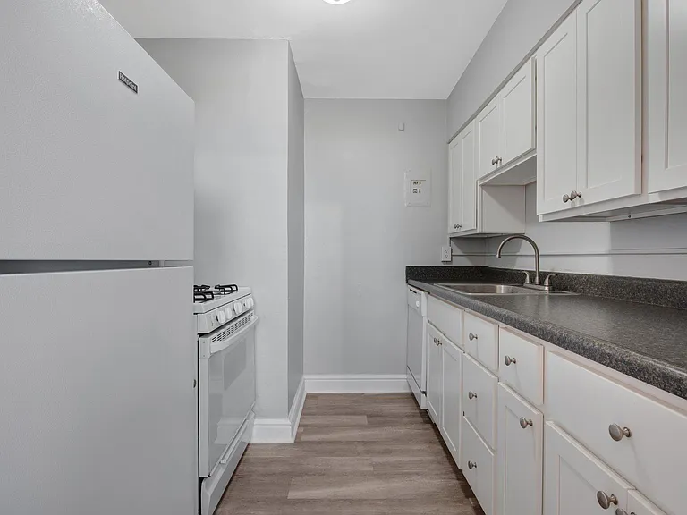Southcrest Heights — Photo 22