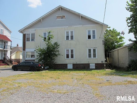 5th image of 104 S Liberty St
