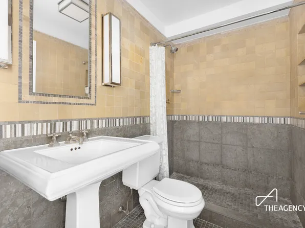 137 East 36th Street image 7 of 10