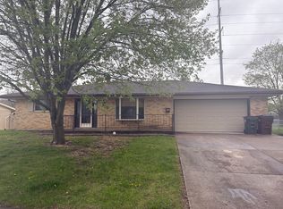 916 Hile Ln, Englewood, OH