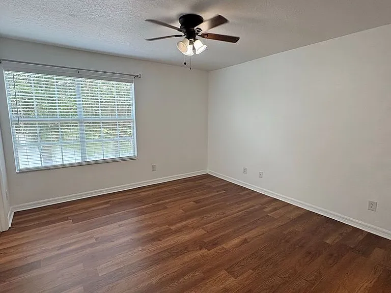 2875 Sunstone Dr — Photo 18