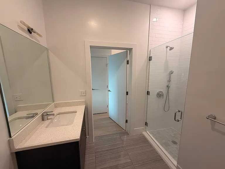 283 Fairmount Ave #213E — Photo 10