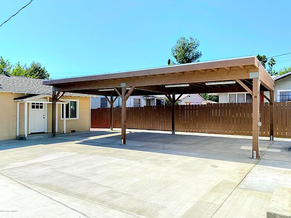4th image of 2420 Florencita Dr