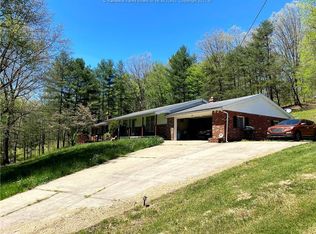 58 Timberline Dr, Procious, WV 25164