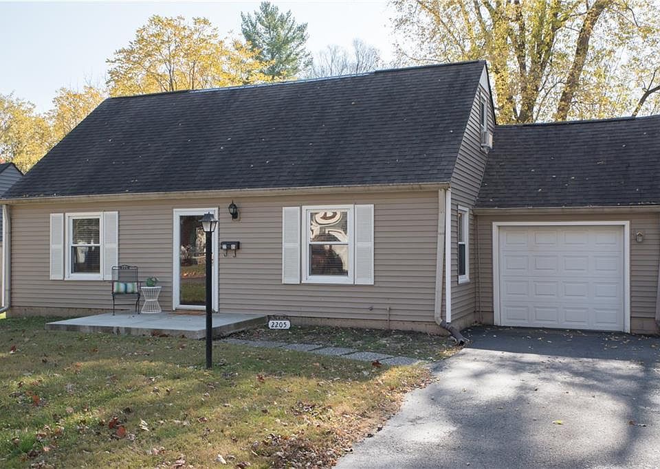 1st image of 2205 Pamela Dr