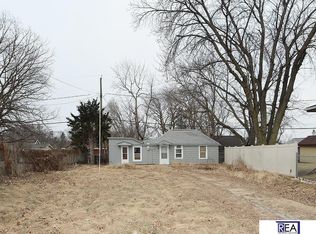 2330 N 69th St, Omaha, NE 68104