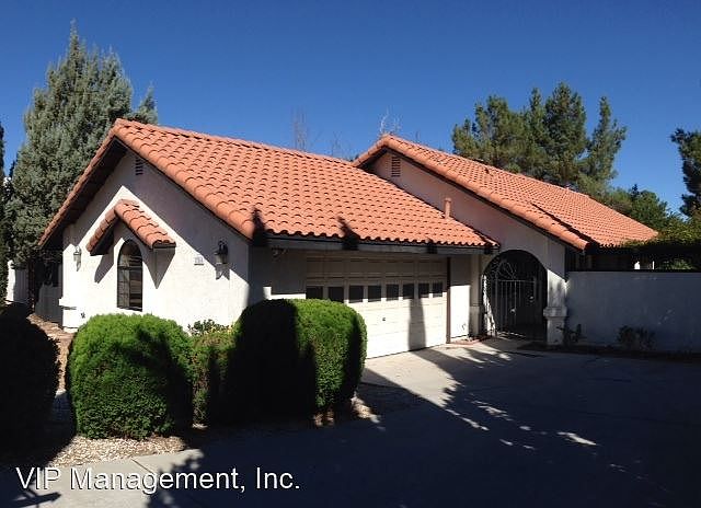 1st image of 17860 Crestview Dr