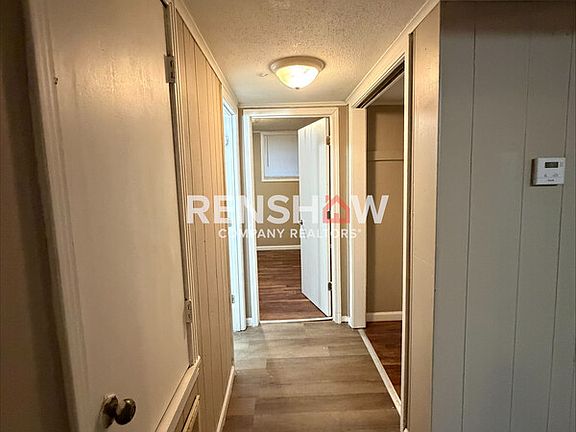 4th image of 3 Oakridge Dr APT A
