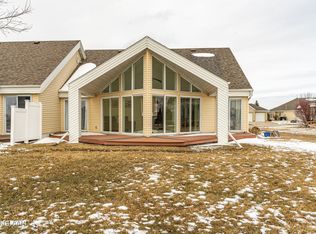 2635 Augusta Dr, Grand Forks, ND 58201