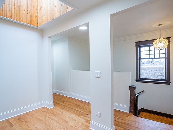 3rd image of 4541 S Forrestville Ave #3A