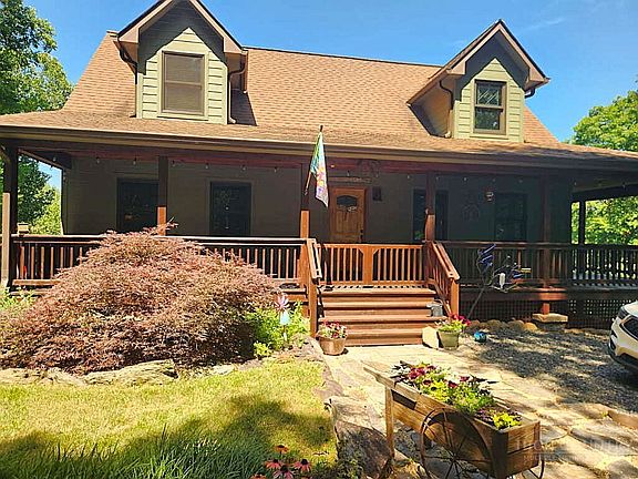 2nd image of 1400 Rustic Road