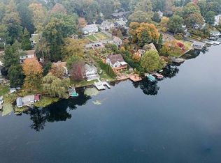 30 Sycamore Rd, Mahopac, NY 10541