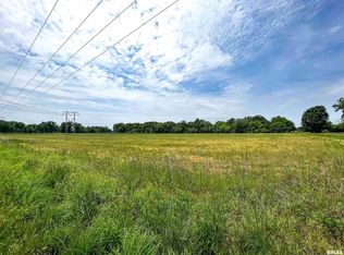 0 Fig Rd, Flora, IL 62839