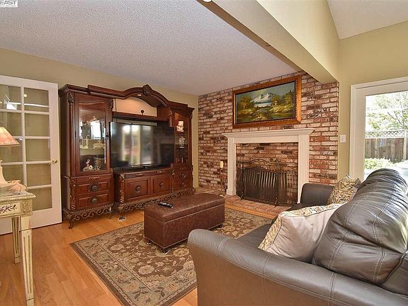 4th image of 2654 Gapwall Ct