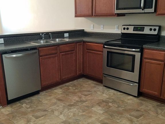 4th image of 310 -7 Burley Drive