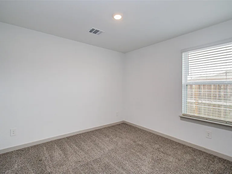10602 Great Basin Dr — Photo 26