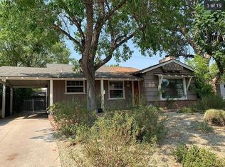 22151 Costanso St, Woodland Hills, CA 91364