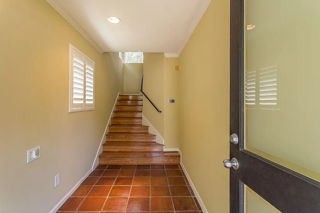 1 bed, 1.5 bath, 1657 sqft, $2,850 — Photo 3