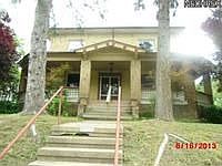 1st image of 724 Brighton Blvd