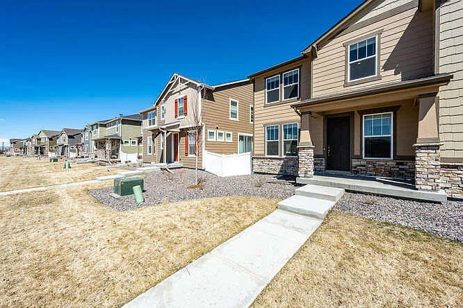 3 bed, 1627 sqft, $2,750 — Photo 4