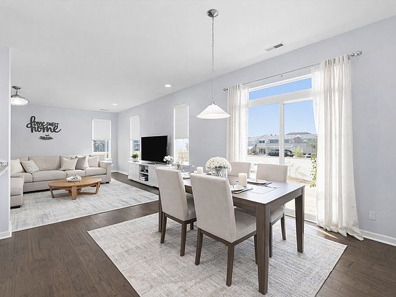 5th image of 4177 Irving Rd