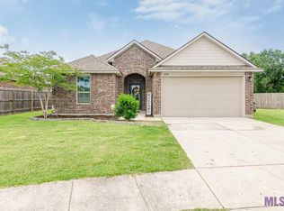 6753 Eliza Dr, Addis, LA 70710
