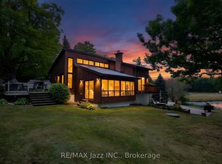 144 Long Is, Otonabee South Monaghan, ON K0L 1B0