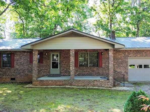 248 Fox Ridge Cir, Franklin, NC 28734