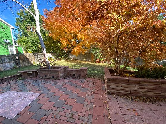 5th image of 2390 Cedarwood Cir