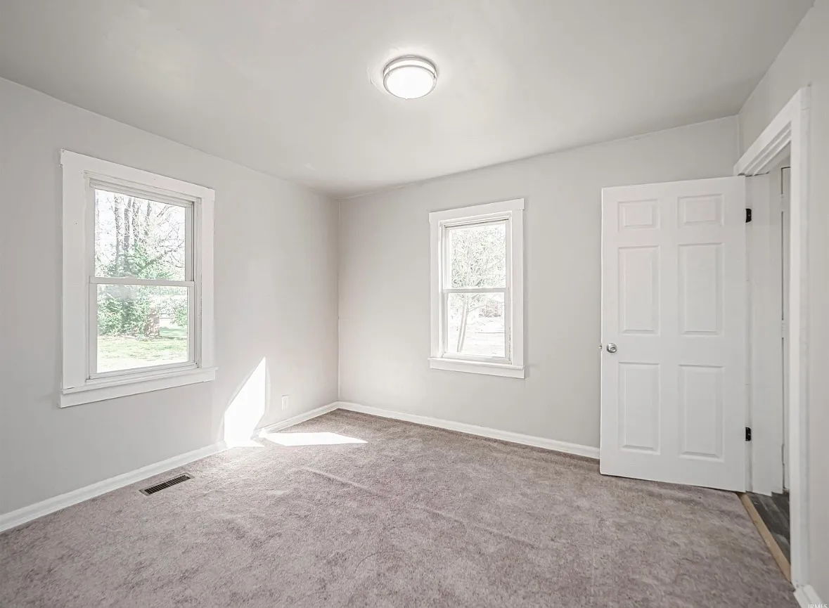 2 bed, 1854 sqft, $1,200 — Photo 4