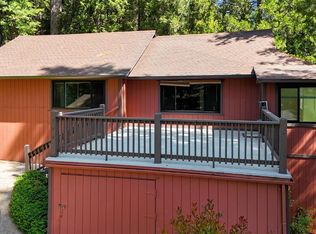 224 Manor Dr, Grass Valley, CA