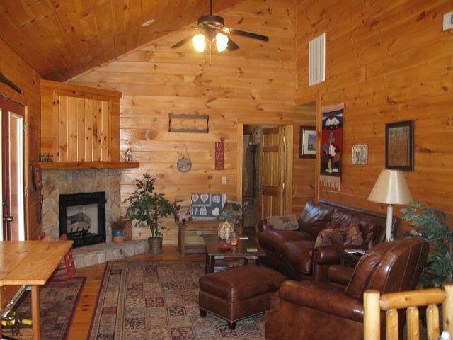 2nd image of 86 Babbling Creek Rd