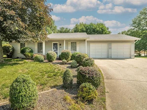 100 Becky Dr, Waterloo, IL 62298