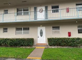 111 Oxford Ct #111-200, West Palm Beach, FL 33411