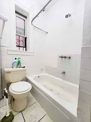 Rented by Sunshine Management Group, LLC | media 13