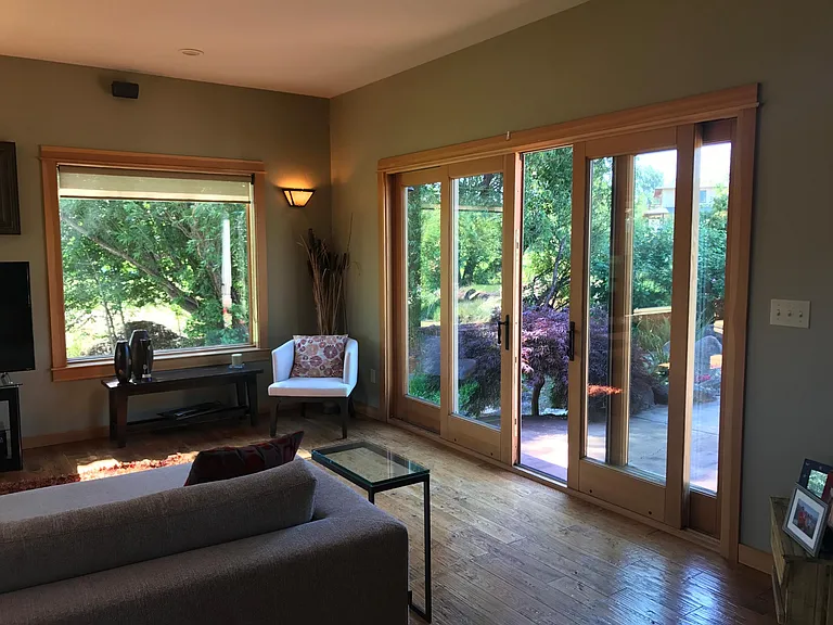 great room overlooking the pond