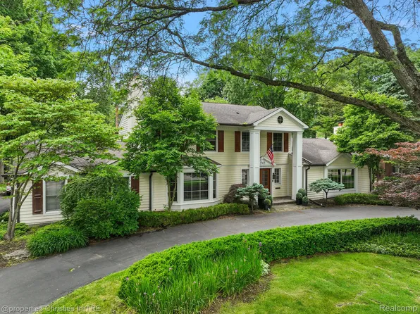 965 N Cranbrook Rd, Bloomfield Hills, MI 48301