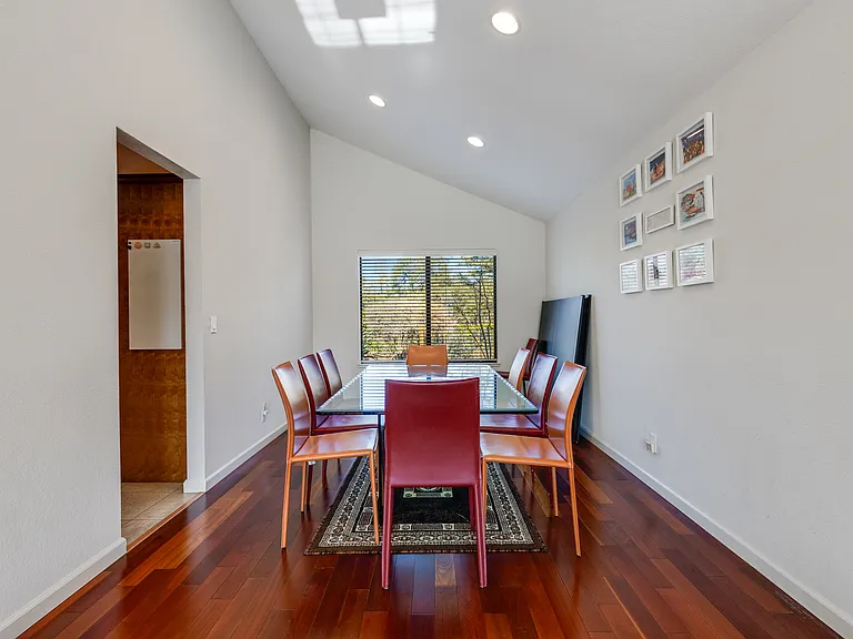 651 Fontes Dr — Photo 8