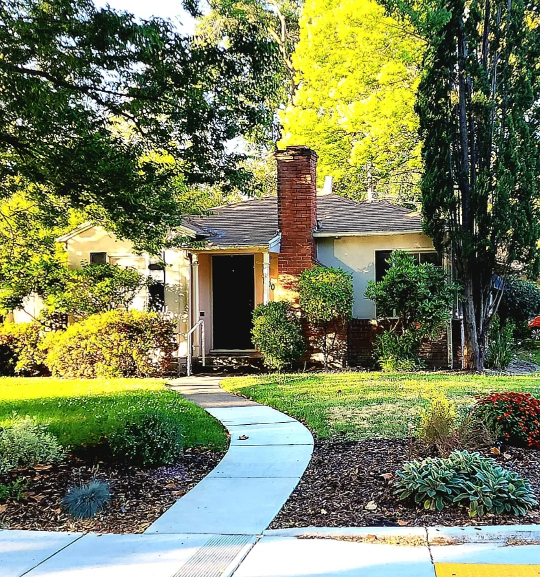 1 bed, 750 sqft, $2,255 — Photo 1